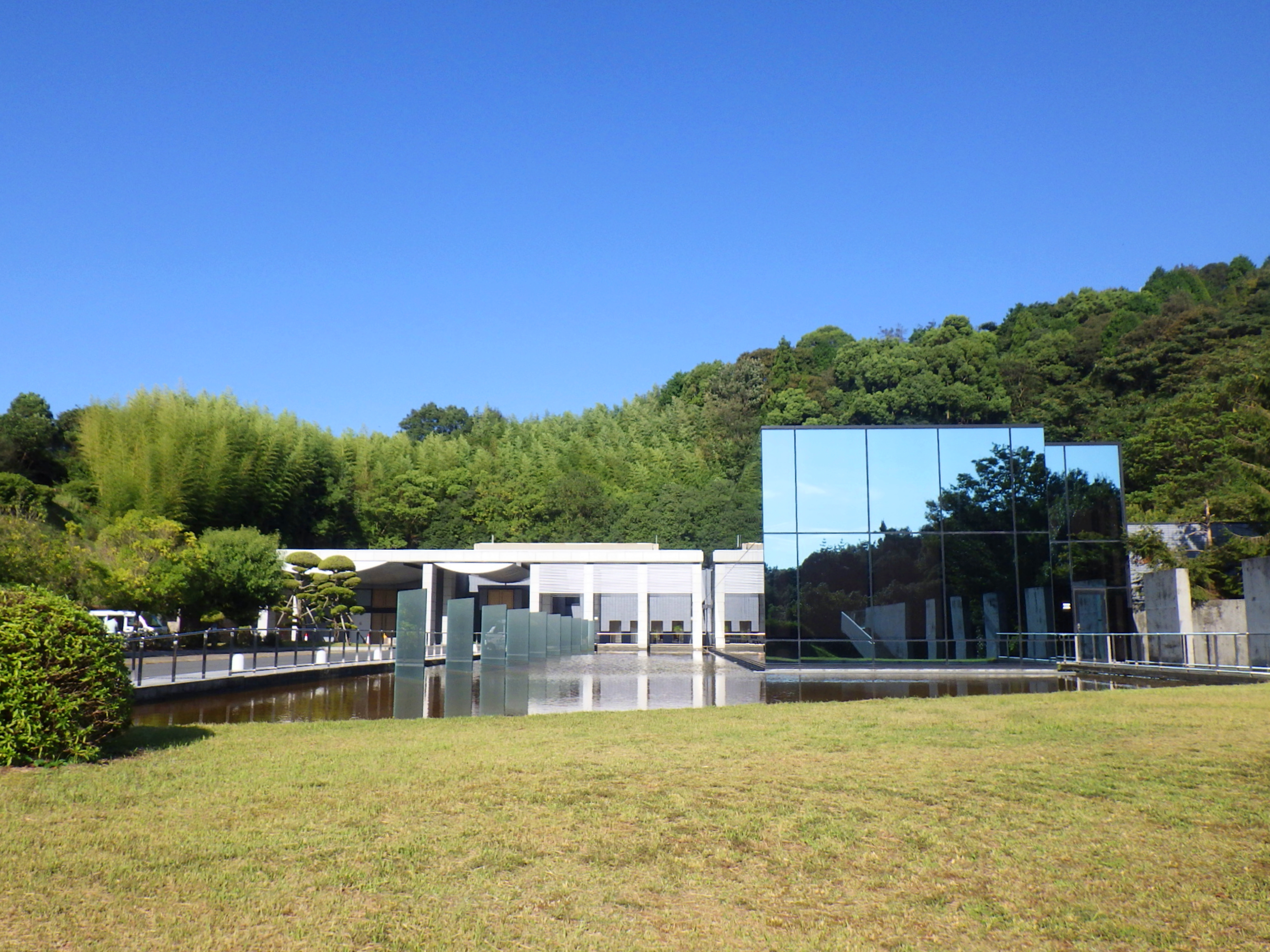 柳井市斎苑