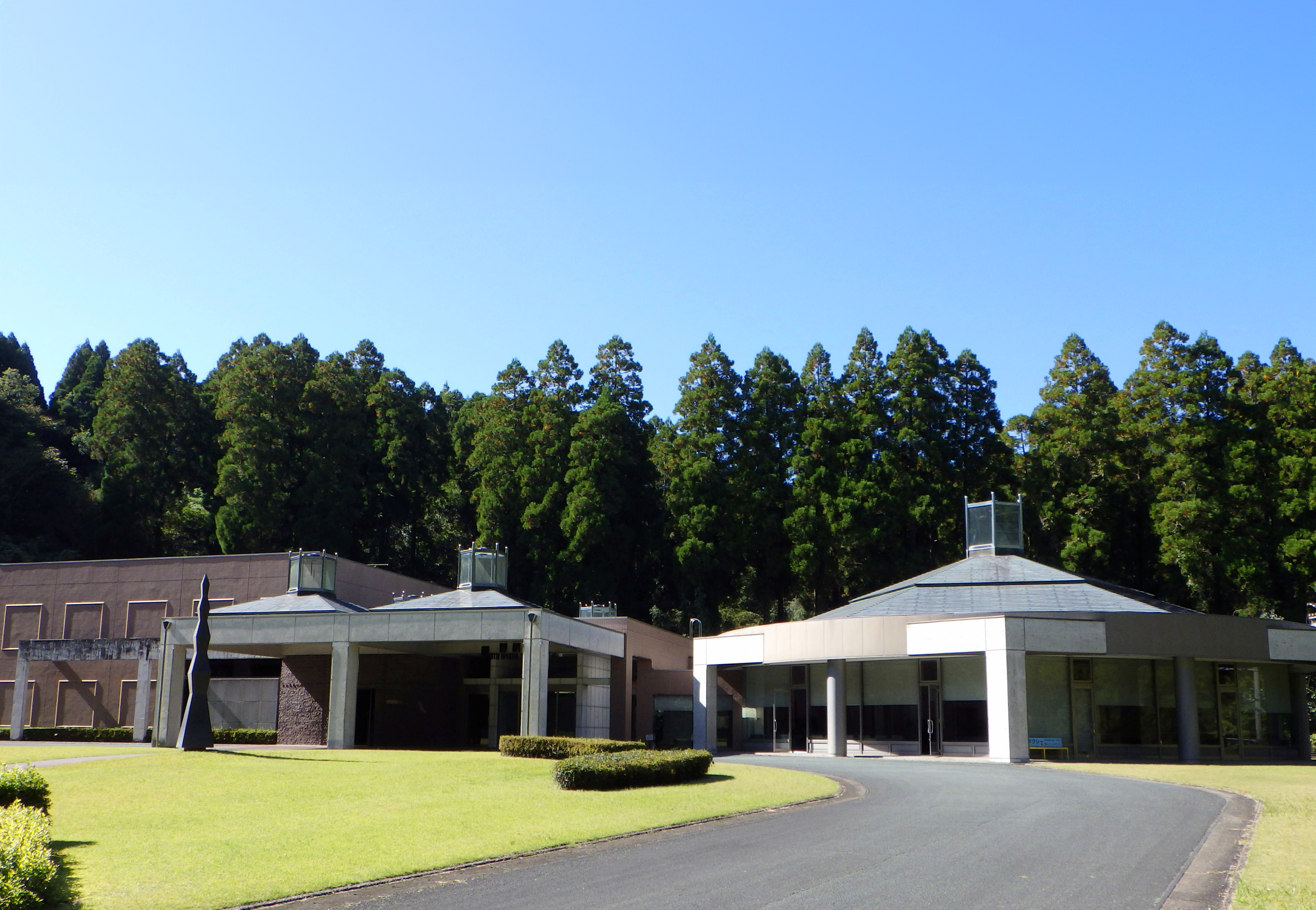 山鹿市薄尾斎場